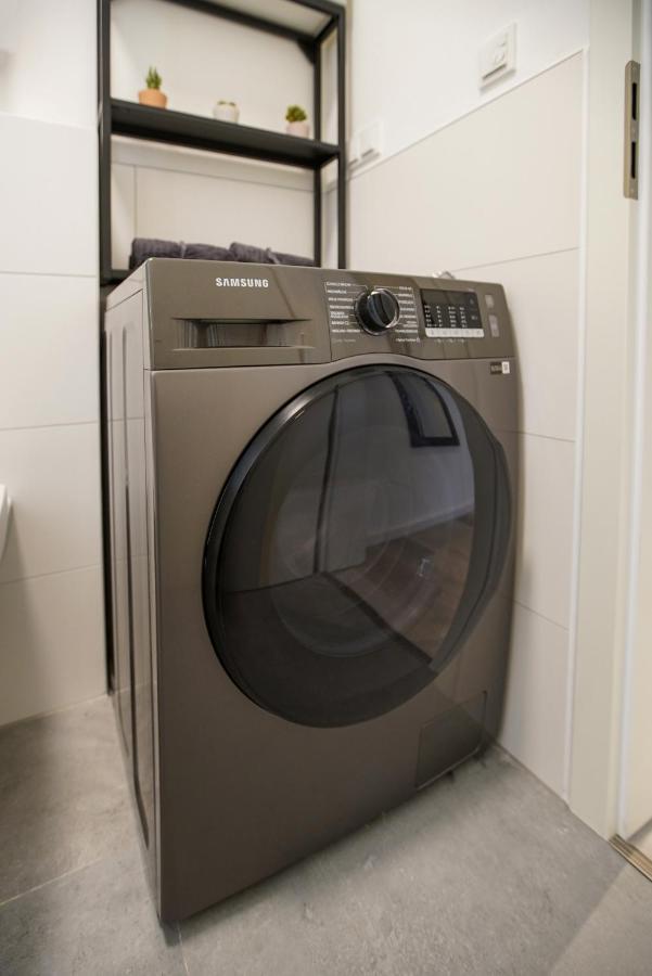 Mont Apartments デュッセルドルフ エクステリア 写真